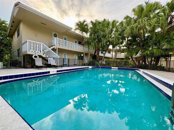 2110 NE 39TH Street, Unit 2A, Fort Lauderdale, FL 33308