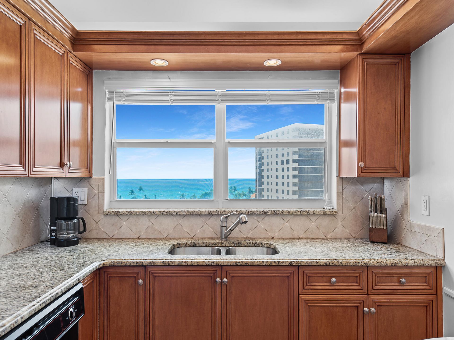3310 S Ocean Boulevard, Unit 928d, Highland Beach, FL 33487 Photo