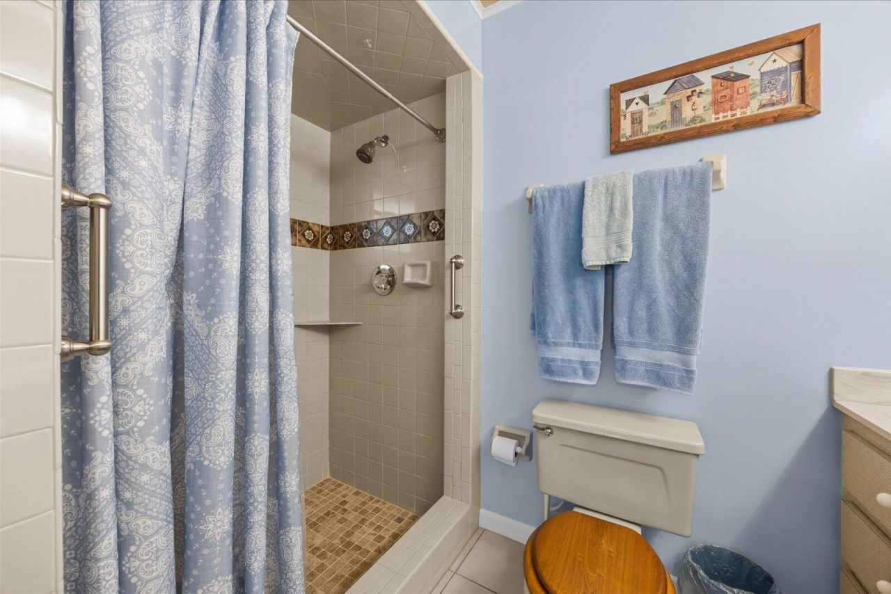 351 Baysinger Avenue, Fort Pierce, FL 34982 Photo