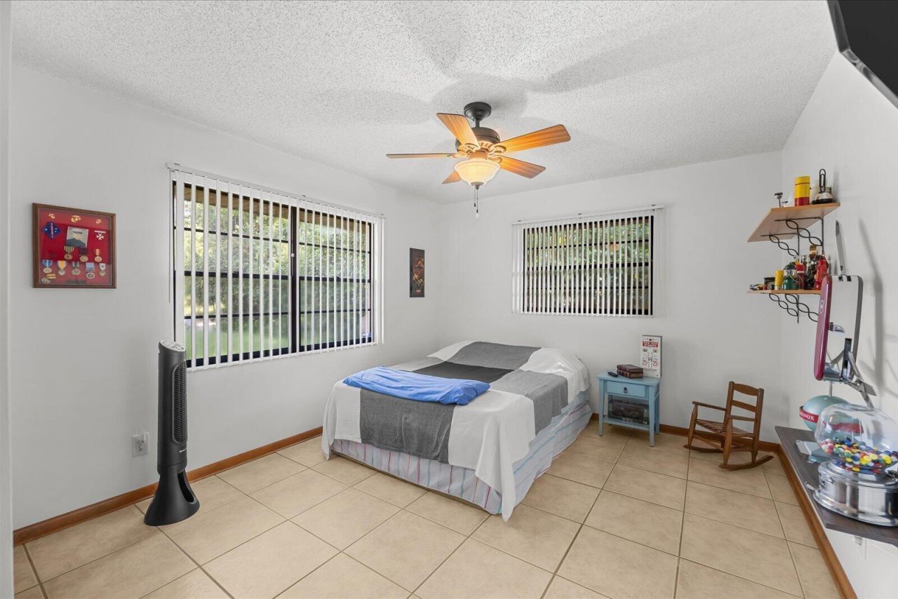 351 Baysinger Avenue, Fort Pierce, FL 34982 Photo