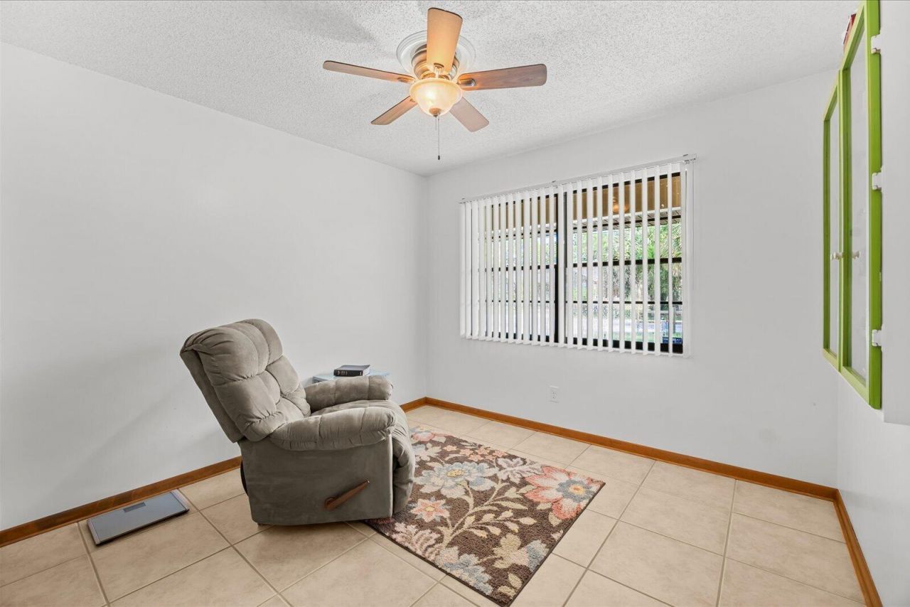 351 Baysinger Avenue, Fort Pierce, FL 34982 Photo