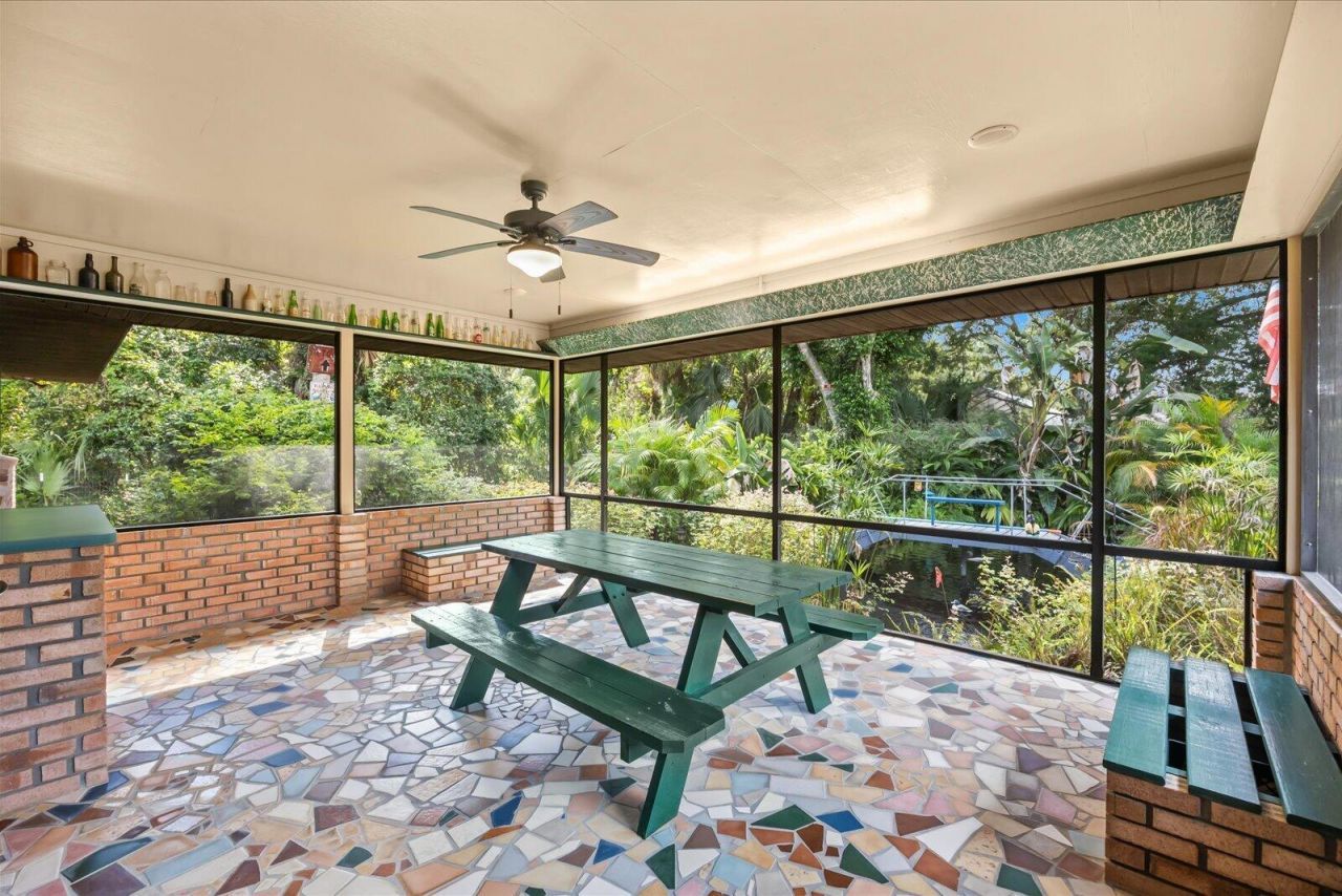 351 Baysinger Avenue, Fort Pierce, FL 34982 Photo