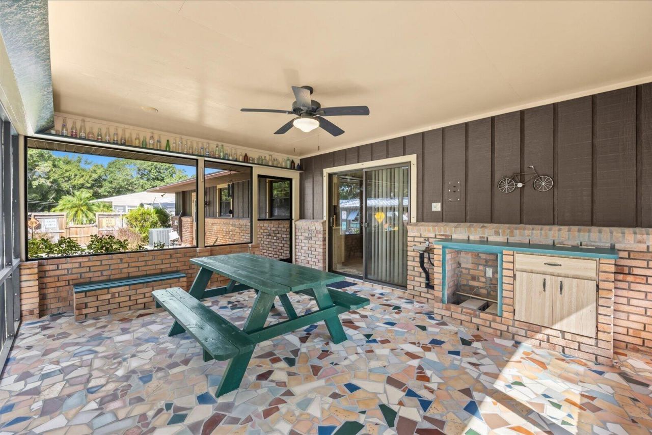 351 Baysinger Avenue, Fort Pierce, FL 34982 Photo