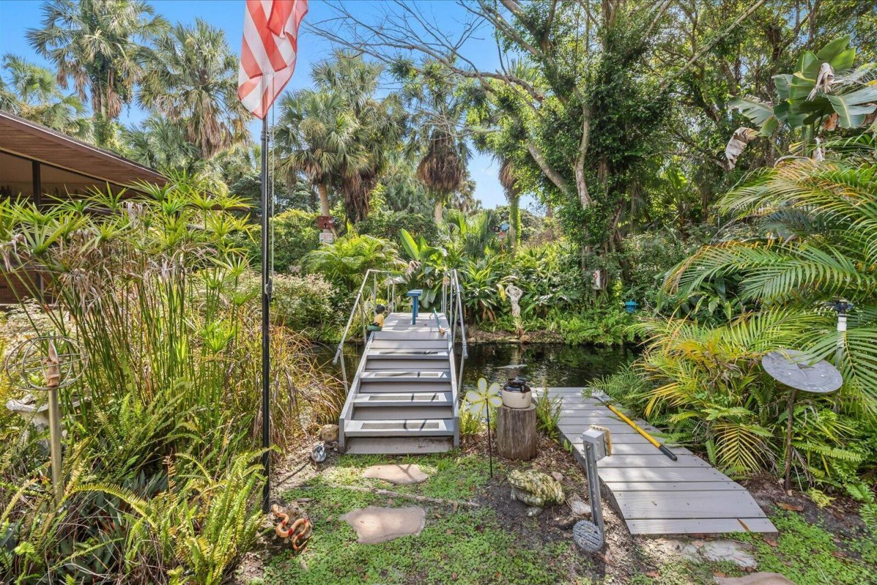 351 Baysinger Avenue, Fort Pierce, FL 34982 Photo