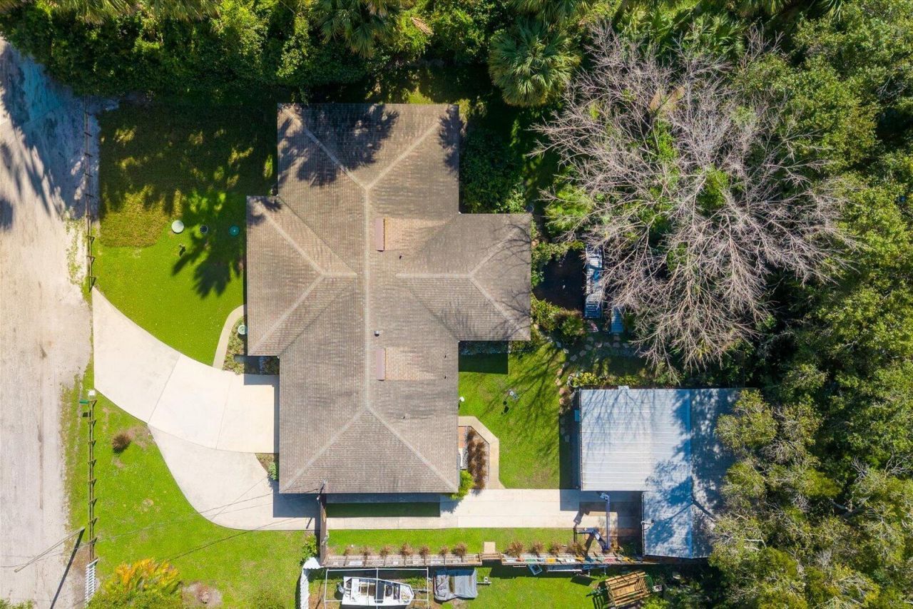 351 Baysinger Avenue, Fort Pierce, FL 34982 Photo