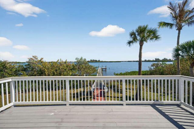 1935 Quay Dock Road, Vero Beach, FL 32967 Photo