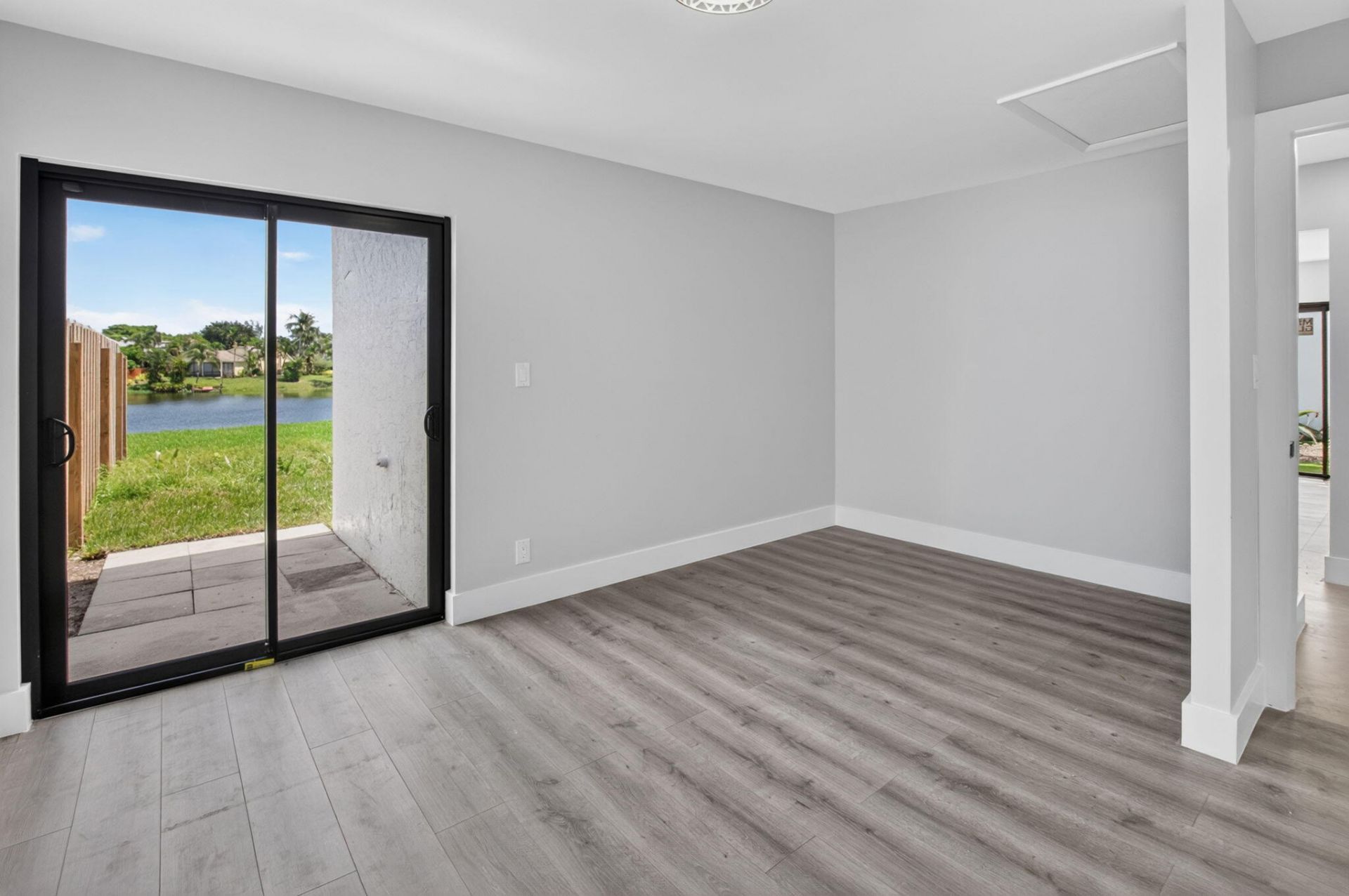 905 NW 21st Way, Delray Beach, FL 33445 Photo