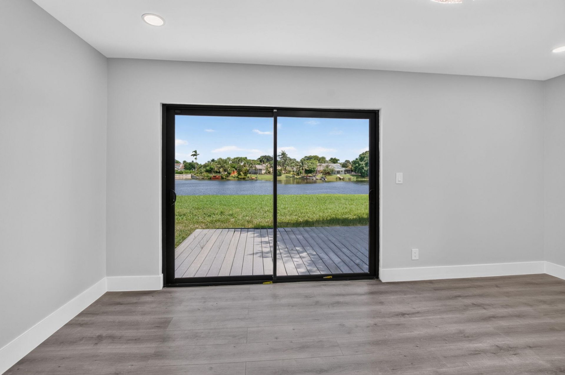 905 NW 21st Way, Delray Beach, FL 33445 Photo
