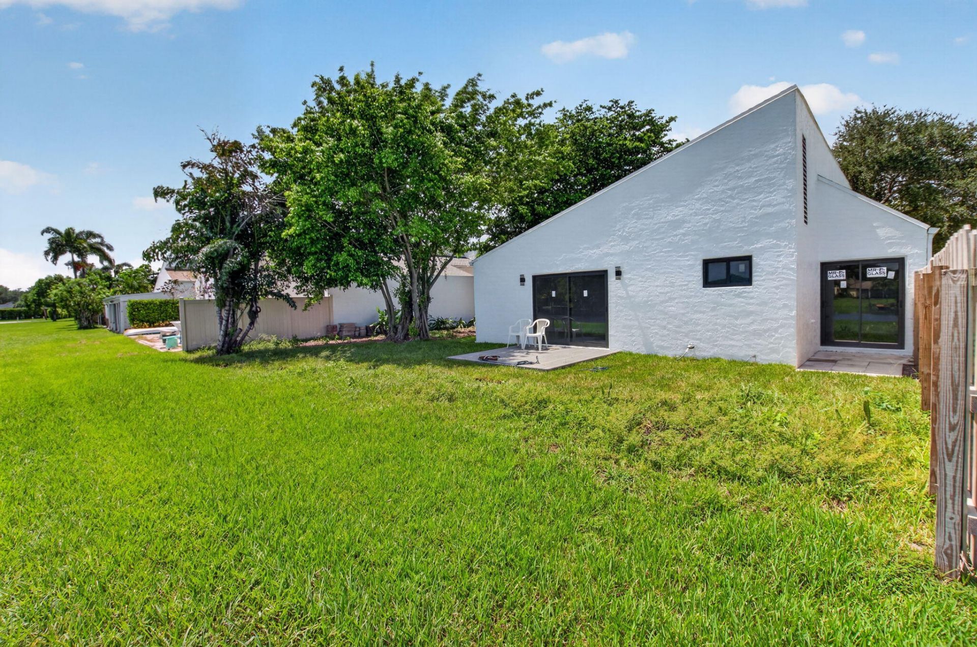905 NW 21st Way, Delray Beach, FL 33445 Photo