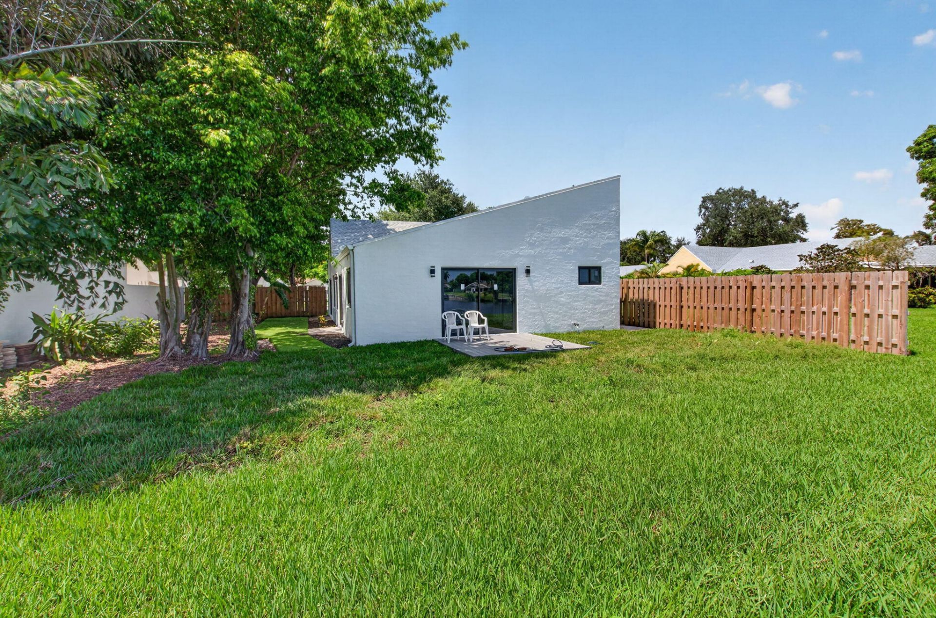 905 NW 21st Way, Delray Beach, FL 33445 Photo
