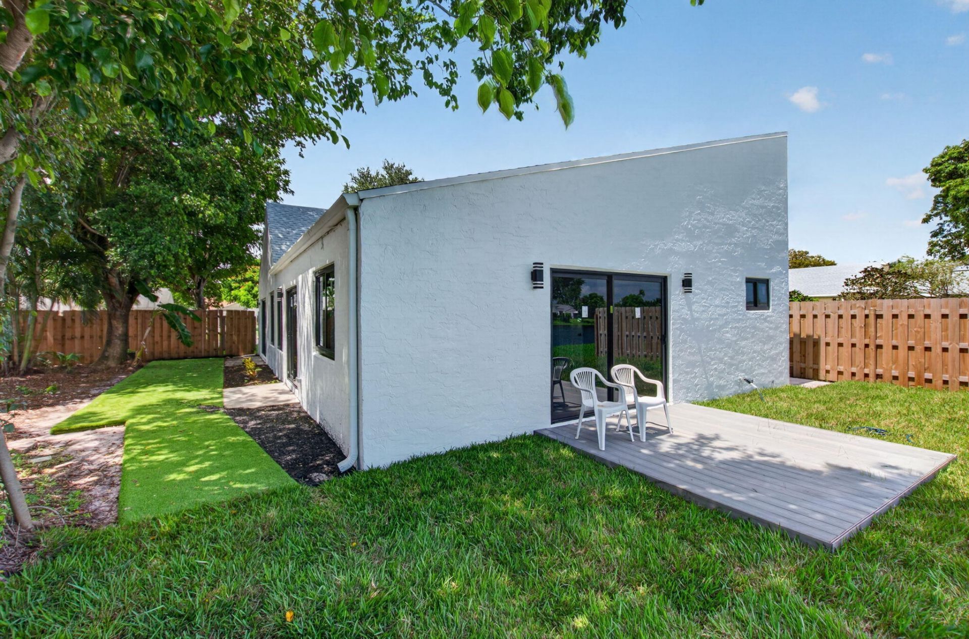 905 NW 21st Way, Delray Beach, FL 33445 Photo