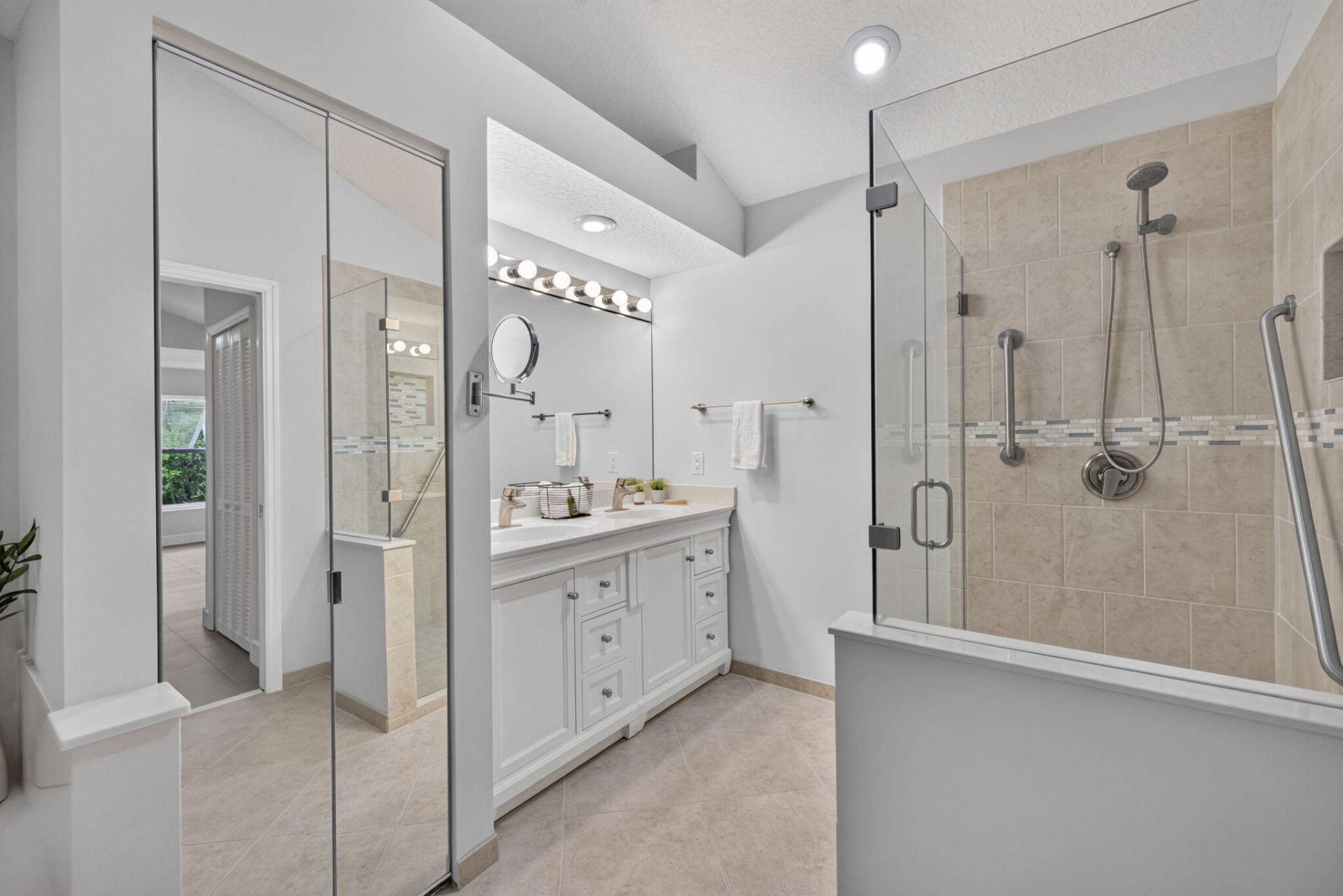 6193 SE Windsong Lane, Stuart, FL 34997 Photo