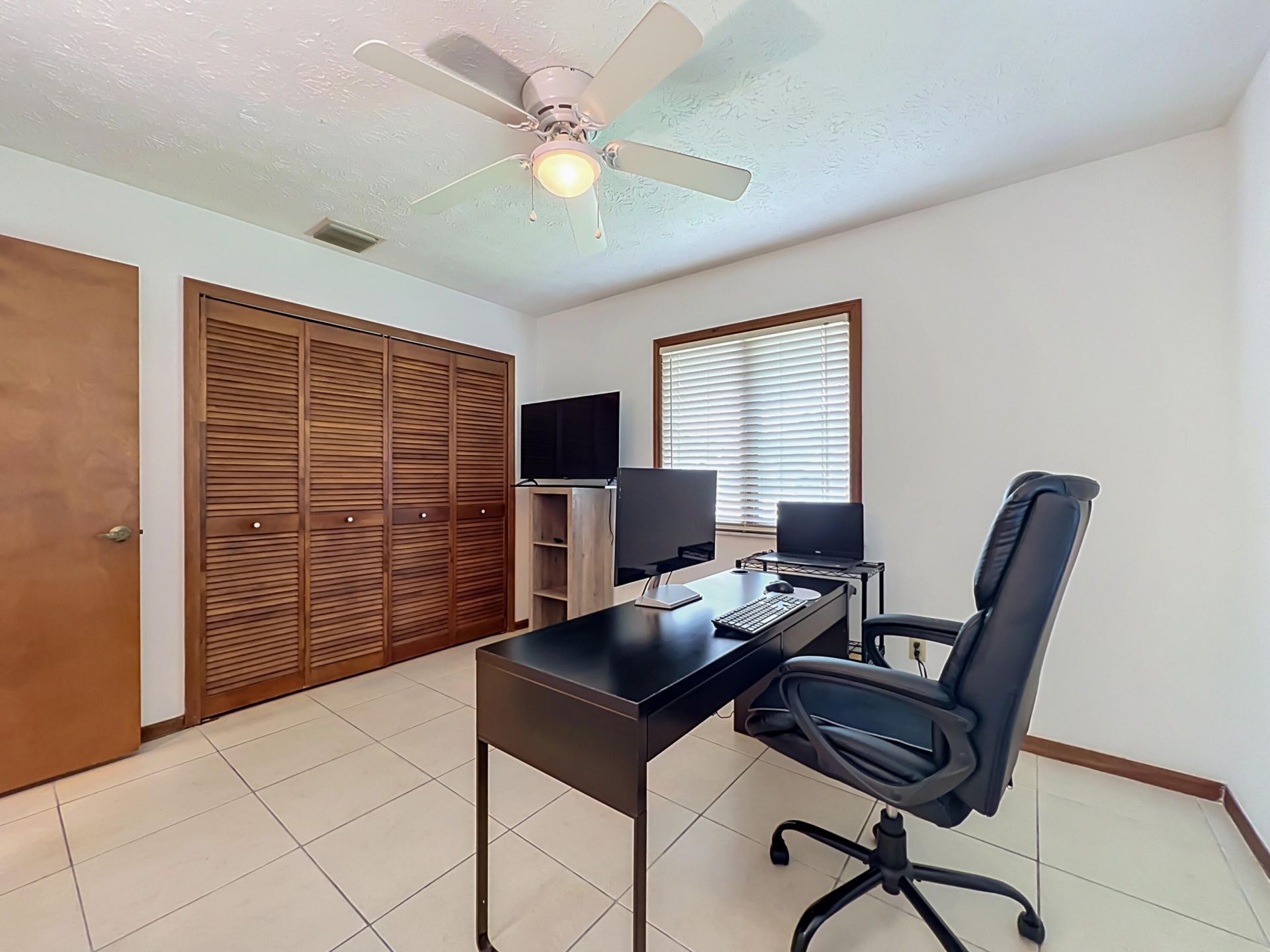 155 SW Exmore Avenue, Port Saint Lucie, FL 34983 Photo