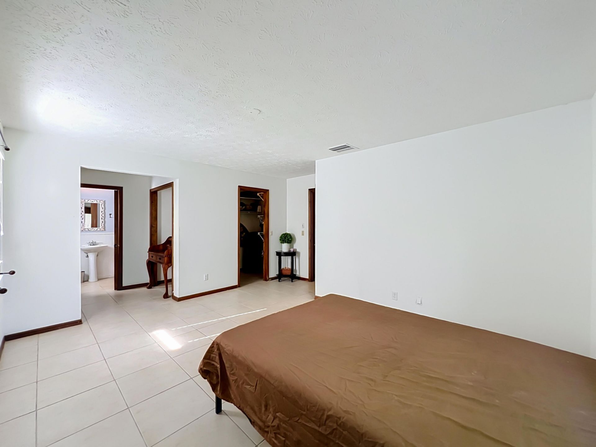 155 SW Exmore Avenue, Port Saint Lucie, FL 34983 Photo