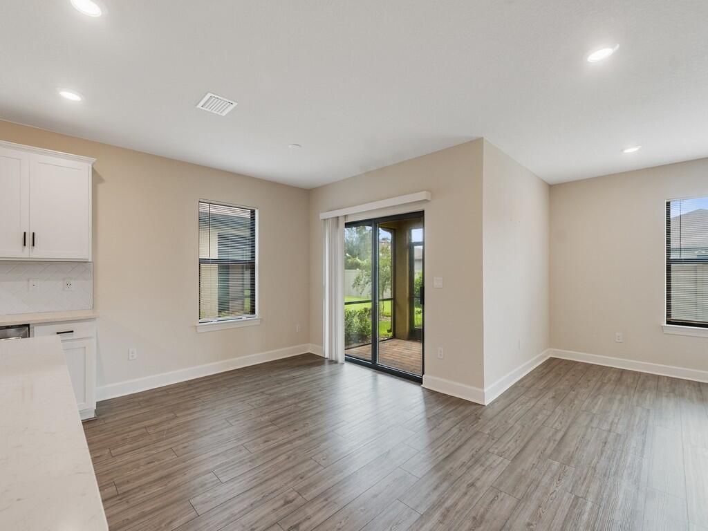 5288 Jasper Square, Vero Beach, FL 32967 Photo