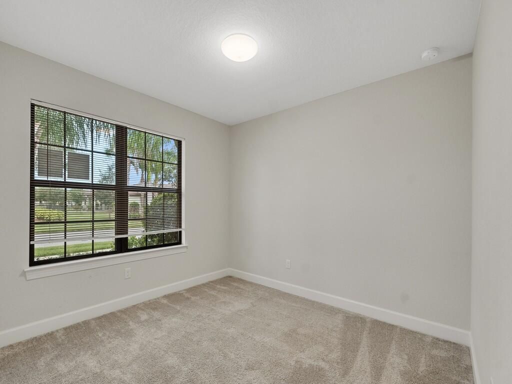 5288 Jasper Square, Vero Beach, FL 32967 Photo