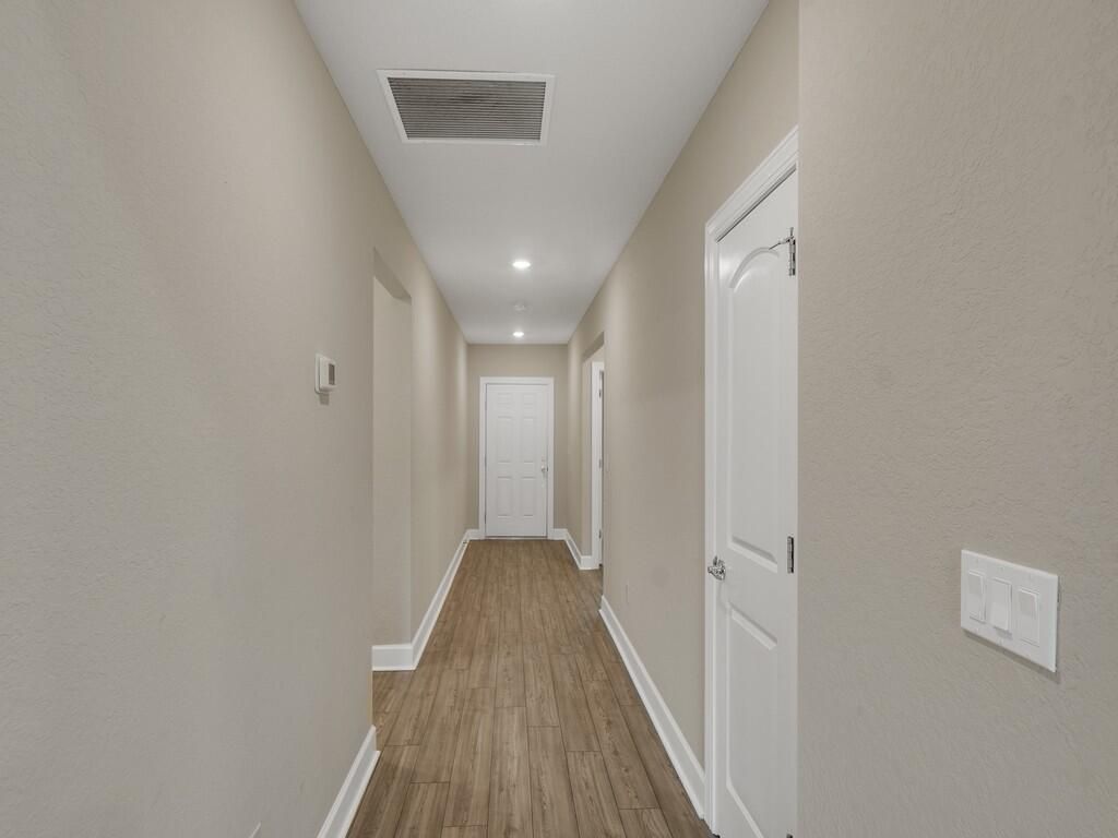 5288 Jasper Square, Vero Beach, FL 32967 Photo