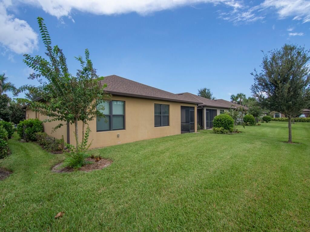 5288 Jasper Square, Vero Beach, FL 32967 Photo