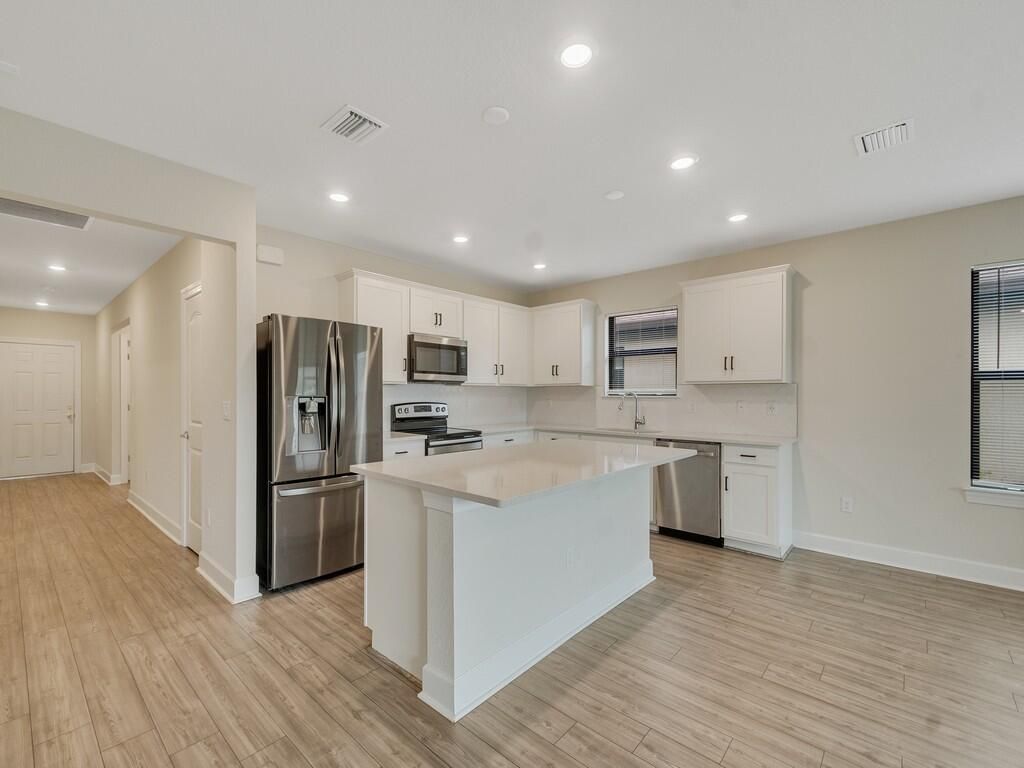 5288 Jasper Square, Vero Beach, FL 32967 Photo