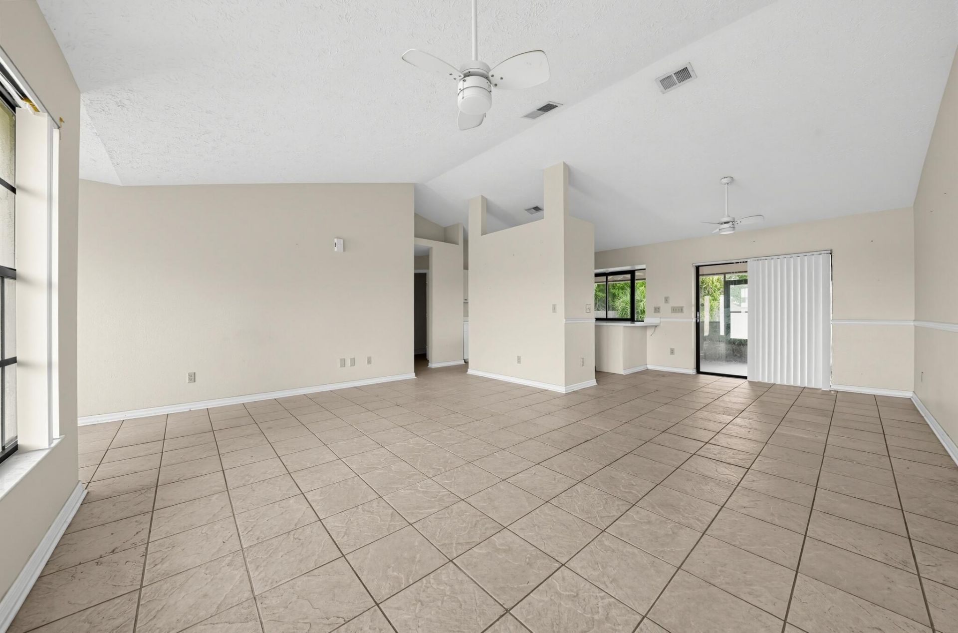 3109 SE Mall Terrace, Port Saint Lucie, FL 34984 Photo
