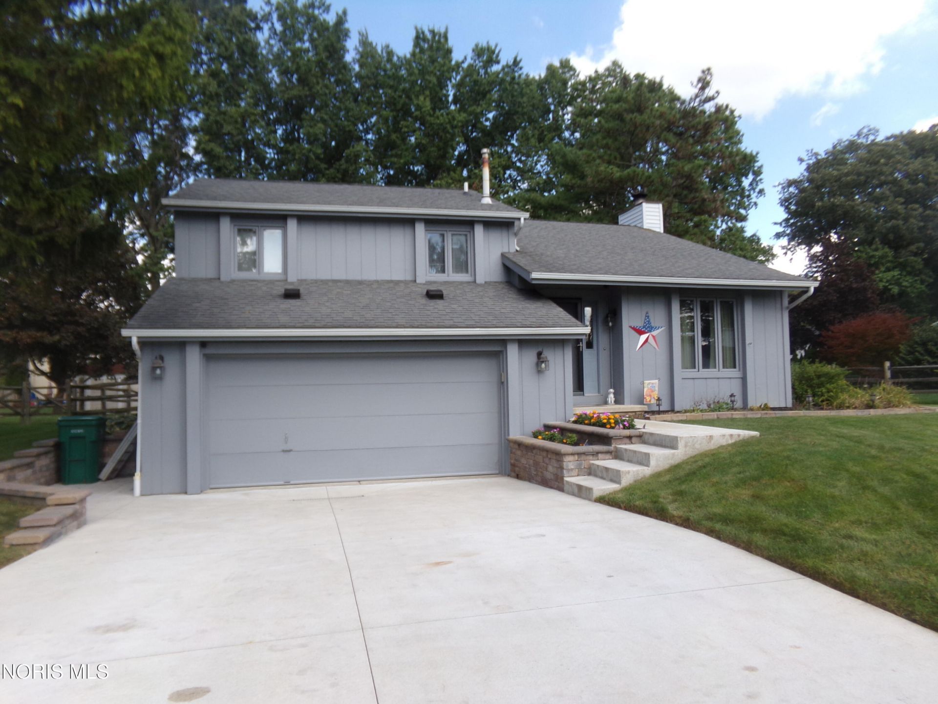 10362 N Bramblewood Road, Perrysburg, OH 43551 Main Photo