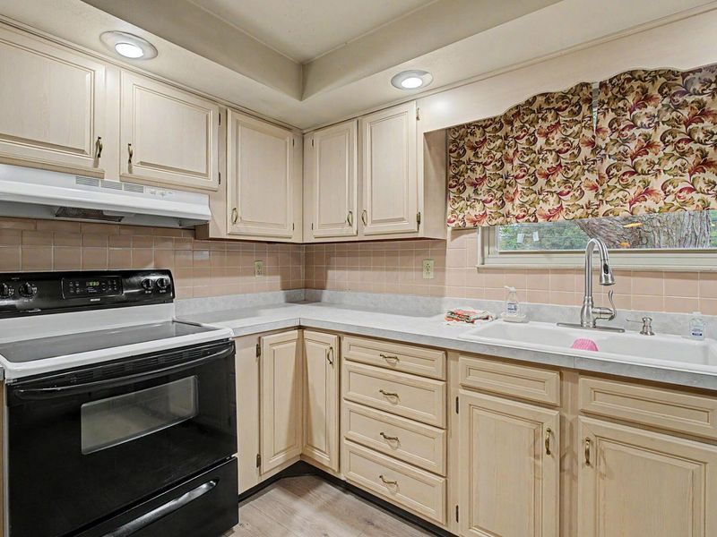1268 Ponderosa Court , Fairborn, OH 45324 Photo 17