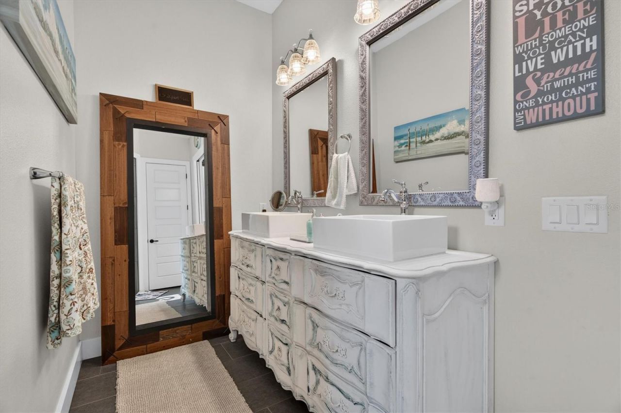 10412 Woodland Hills Court, Howey in the Hills, FL 34737 Photo