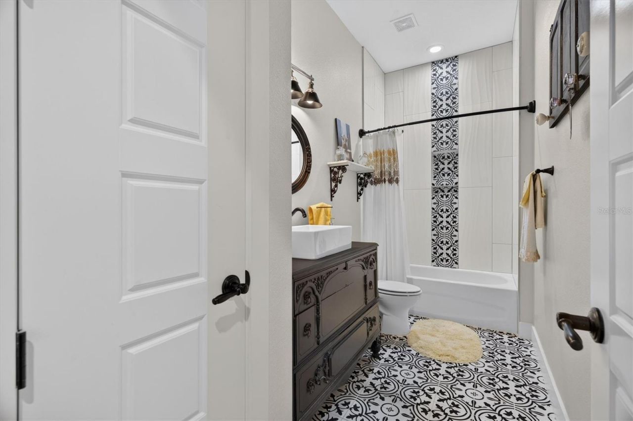 10412 Woodland Hills Court, Howey in the Hills, FL 34737 Photo