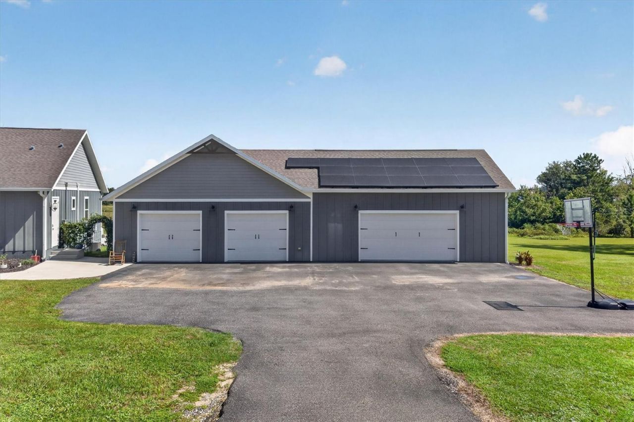 10412 Woodland Hills Court, Howey in the Hills, FL 34737 Photo