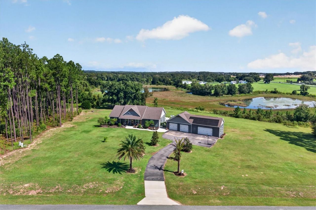 10412 Woodland Hills Court, Howey in the Hills, FL 34737 Photo