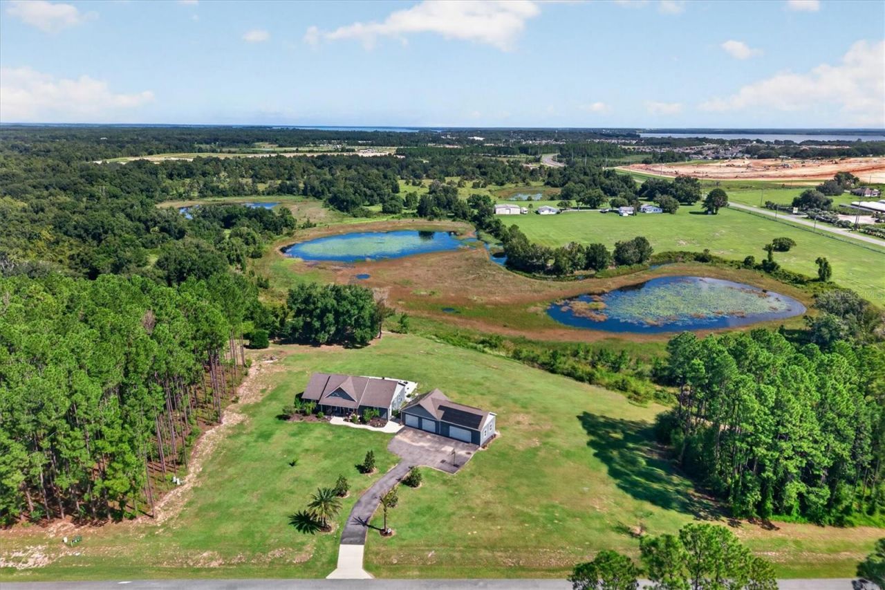 10412 Woodland Hills Court, Howey in the Hills, FL 34737 Photo
