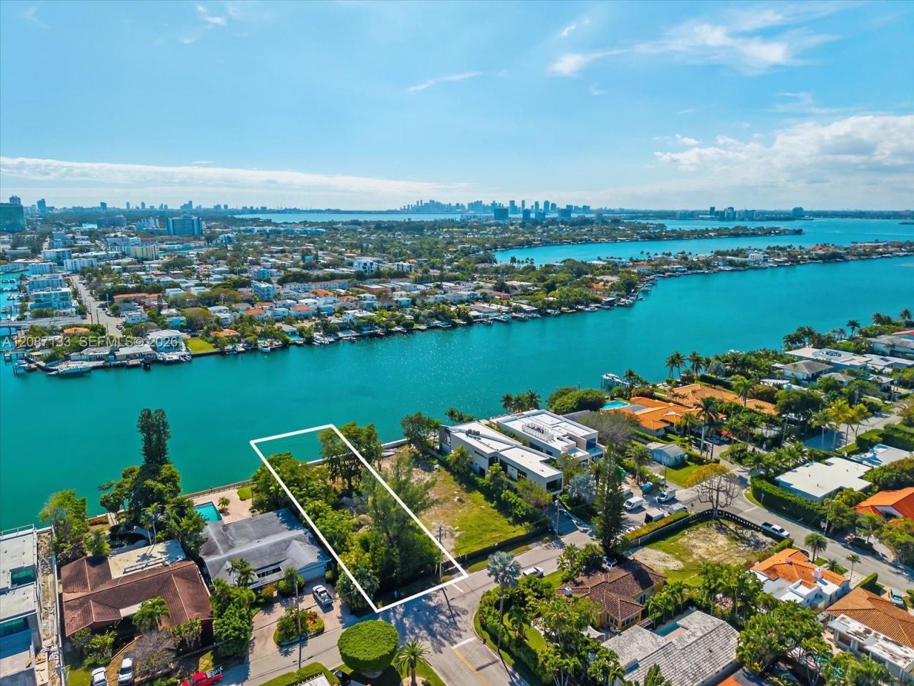 668 88th St, Surfside, FL 33154 Photo