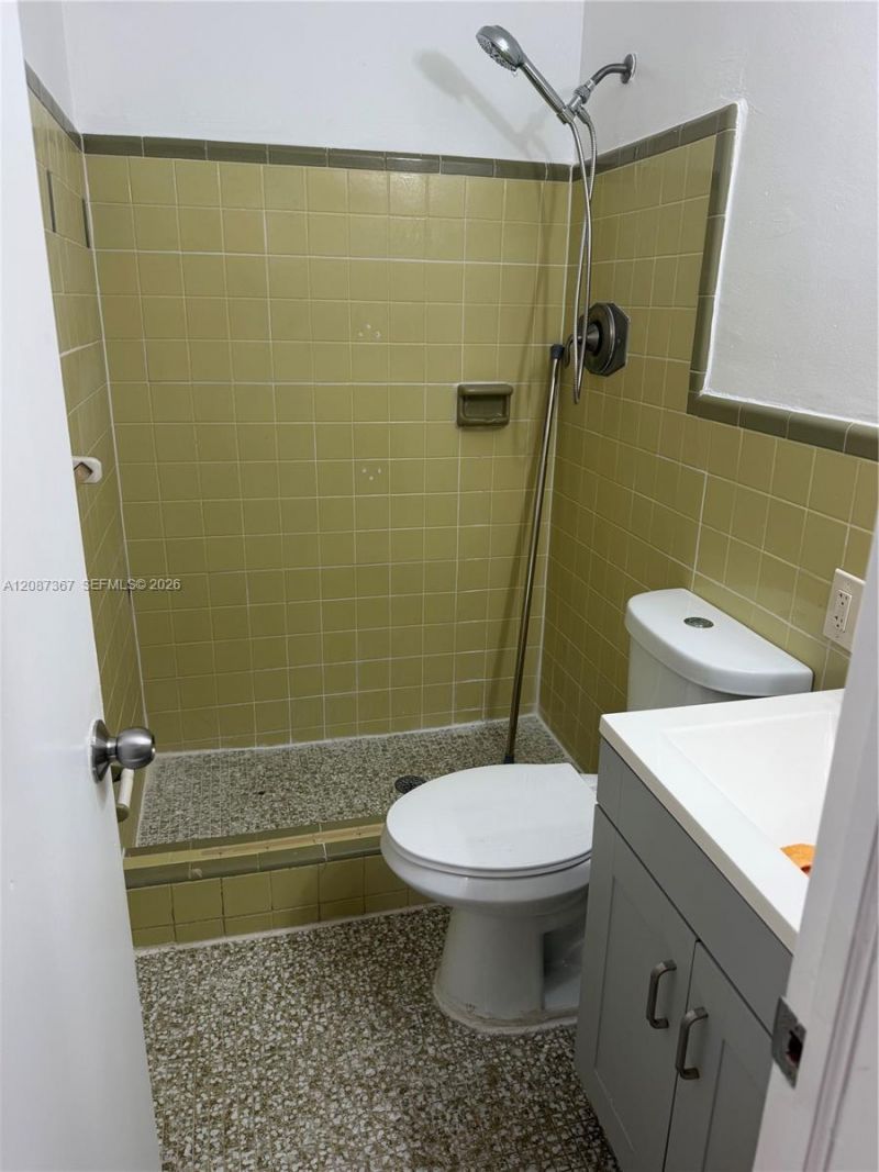 1150 NE 201st Ter, Unit 3, Miami, FL 33179 Photo