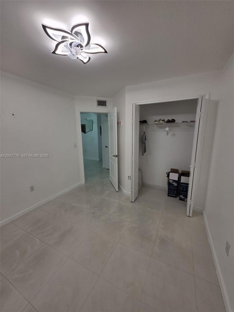4691 NW 9th St, Unit 204, Miami, FL 33126 Photo