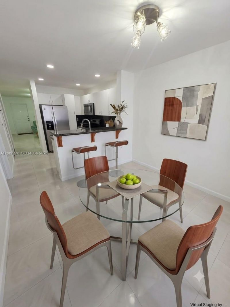 4691 NW 9th St, Unit 204, Miami, FL 33126 Photo