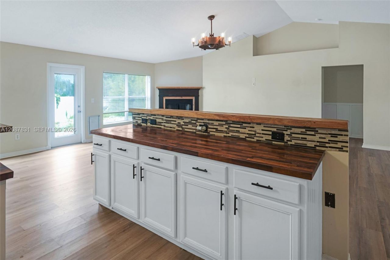 293 SW Pagoda Ter, Port Saint Lucie, FL 34984 Photo