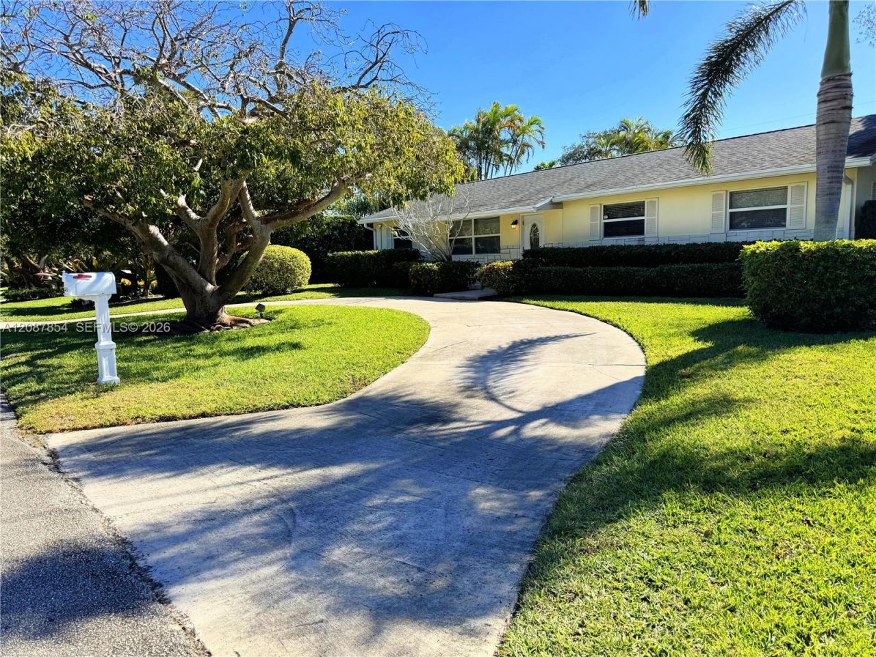 2448 Holly Ln, Unit ., Palm Beach Gardens, FL 33410 Photo