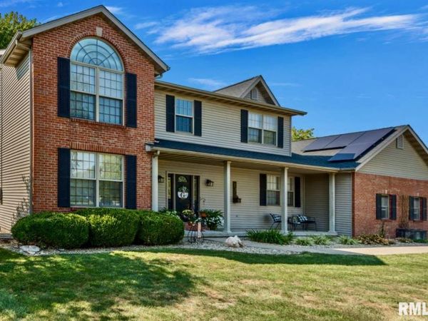 16 DRAKE Road, Jacksonville, IL 62650