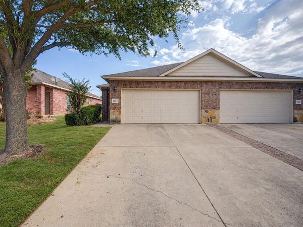 1314 Piedmont Drive, Mansfield, TX 76063
