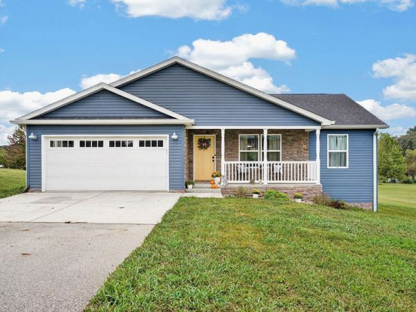 135 Brinegar Drive, Springville, IN 47462