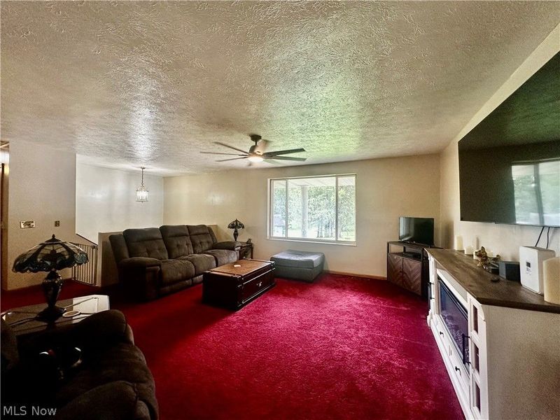 112 Berry Lane, Marietta, OH 45750 Photo 3
