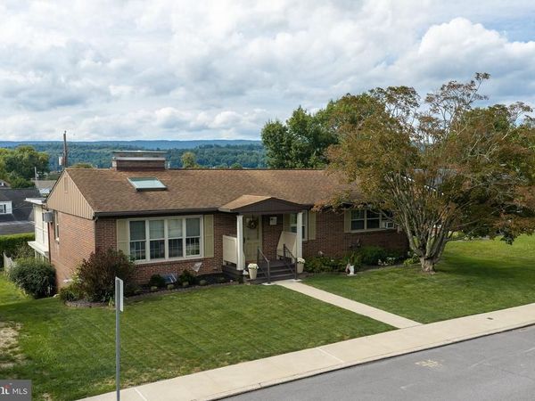 5 WINDING WAY , LEWISTOWN, PA 17044