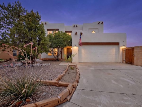 10339 Docena Place NW, Albuquerque, NM 87114