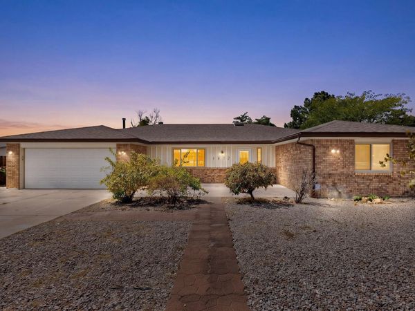 1617 Cedar Ridge Drive NE, Albuquerque, NM 87112