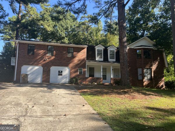2498 Robinhood Drive, Ellenwood, GA 30294