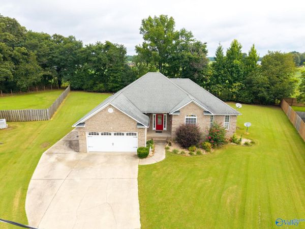 16235 Kyle Moran Drive, Athens, AL 35614