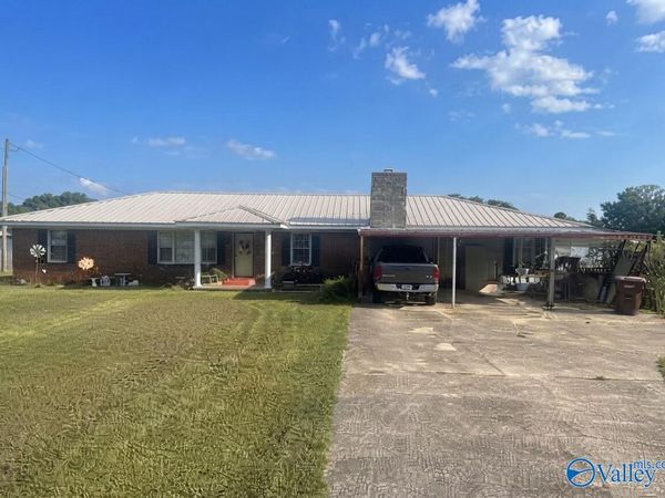 17559 Sewell Road, Athens, AL 35614