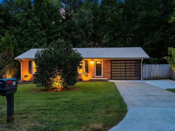 712 Perry Street, Scottsboro, AL 35768