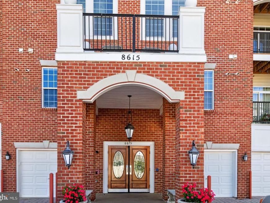 8615 Wandering Fox Trl, Unit 203, Odenton, MD 21113 Main Photo