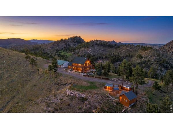 646 Stormy Peaks Dr, Bellvue, CO 80512